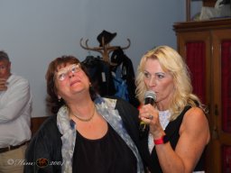 Künstler helfen Kinder - Mit Musik zur Menschlichkeit